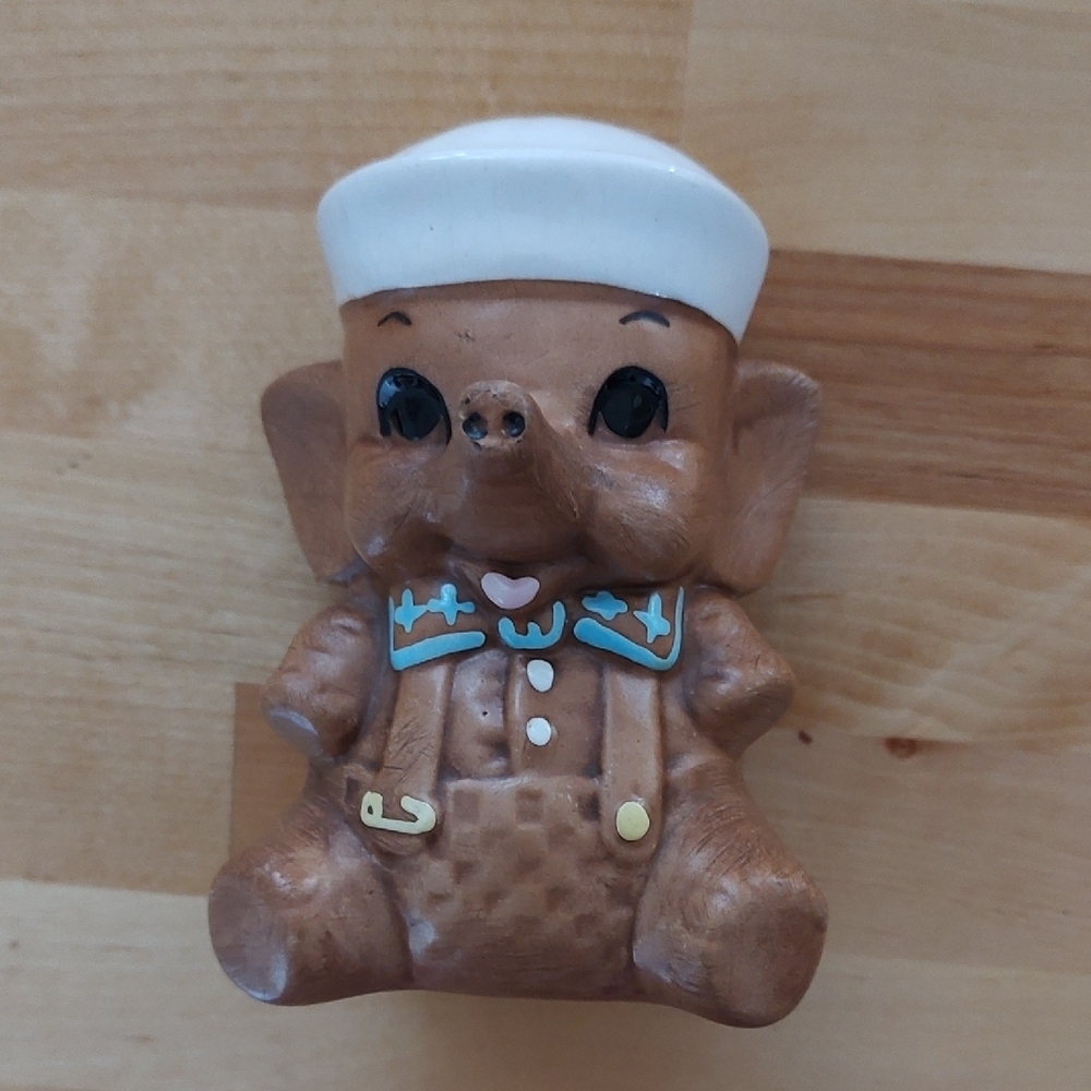 Vintage Twin Winton Elephant Sailor Pepper Shaker Circa 1960.
